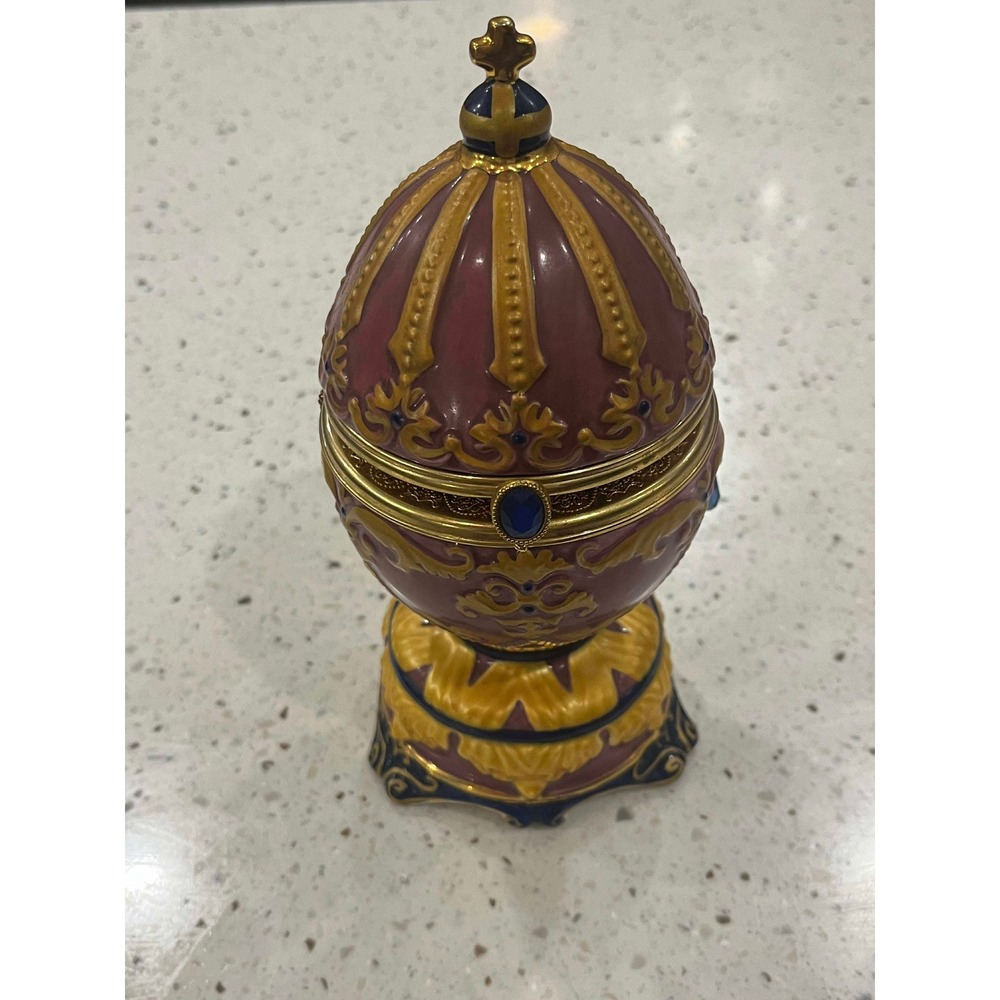 Royal Limited Musical Egg Plays Angels We Have Heard On High With Rotating Angel
